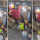 Wanita Jatuh dan Terguling-guling Saat Naik Eskalator di Pusat Perbelanjaan